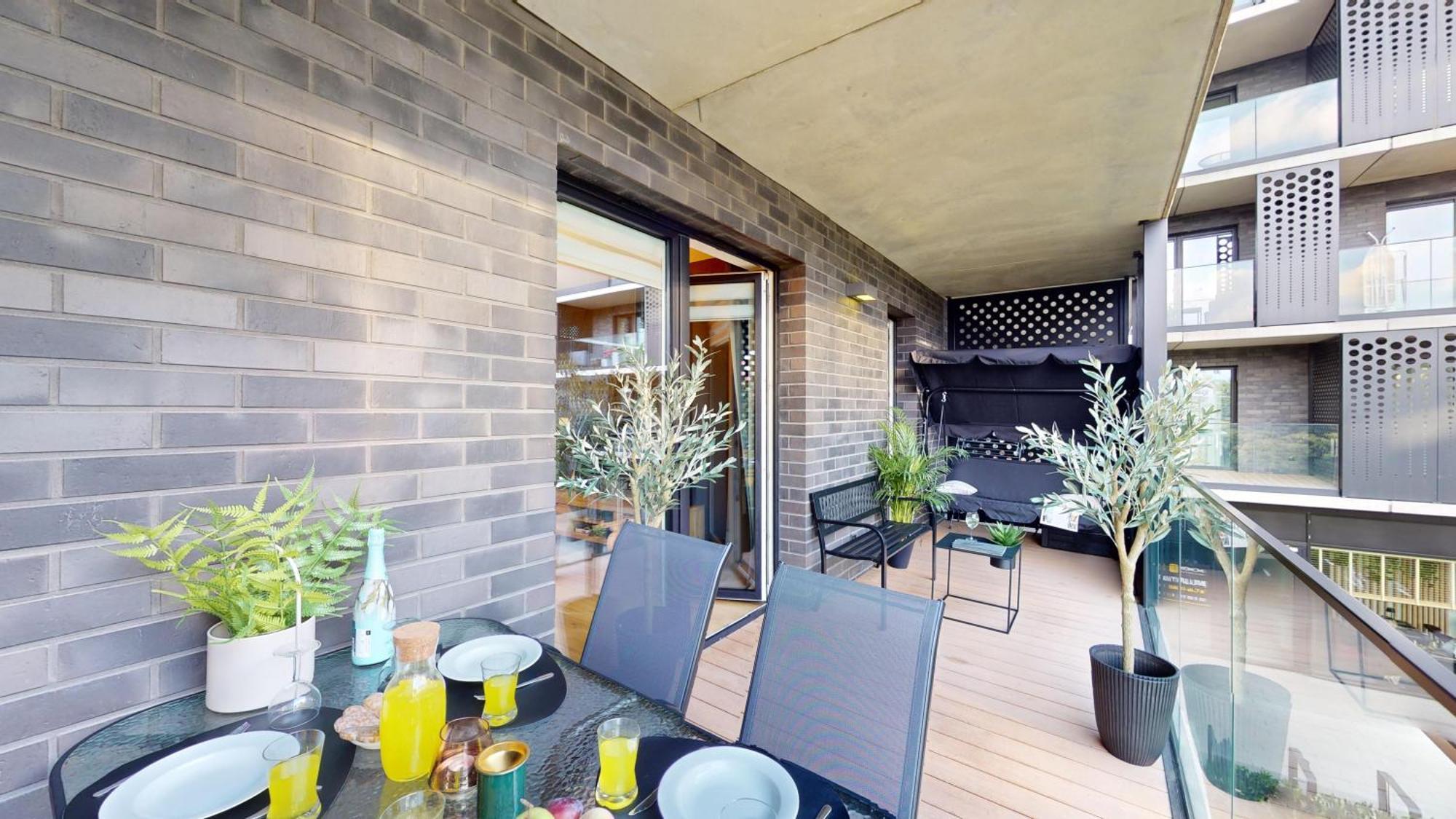 Apartament Z Tarasem I Widokiem Na Rzeke Wroapart-Pl - Apartment With Terrace And River View Wroapart Wrocław Kültér fotó